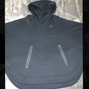 Nike Poncho